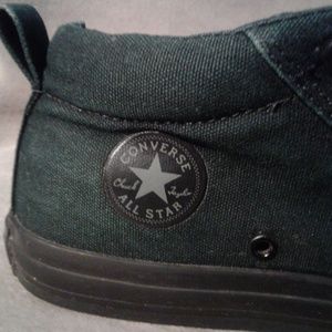 Youth Converse  size 3